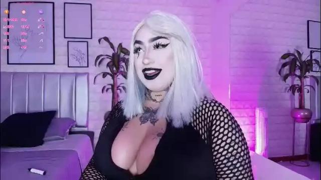 Image 2 of greennbella Stream on Chaturbate on 1 month ago