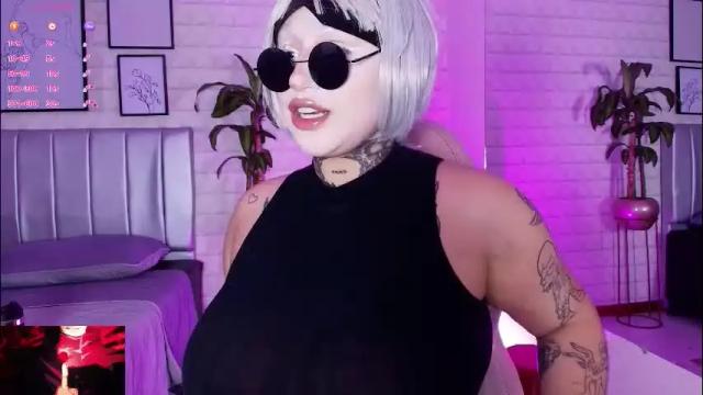 Image 2 of greennbella Stream on Chaturbate on 1 month ago
