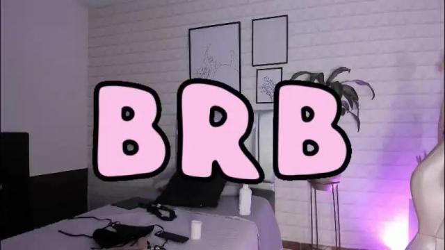 Image 12 of greennbella Stream on Chaturbate on 1 month ago