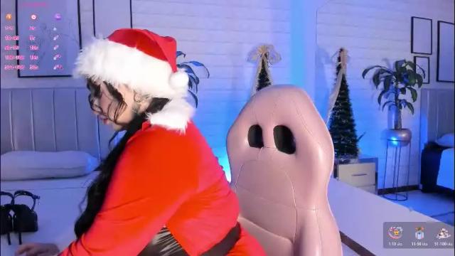 Image 10 of greennbella Stream on Chaturbate on 1 month ago