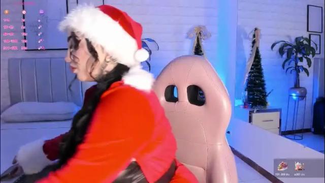 Image 8 of greennbella Stream on Chaturbate on 1 month ago