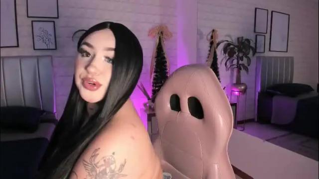 Image 3 of greennbella Stream on Chaturbate on 29 days ago