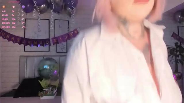 Image 3 of greennbella Stream on Chaturbate on 21 days ago