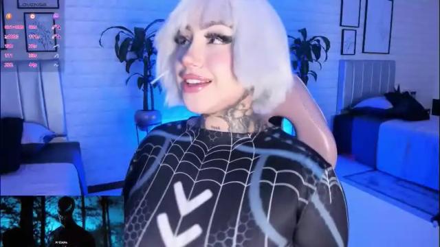 Image 12 of greennbella Stream on Chaturbate on 2 days ago