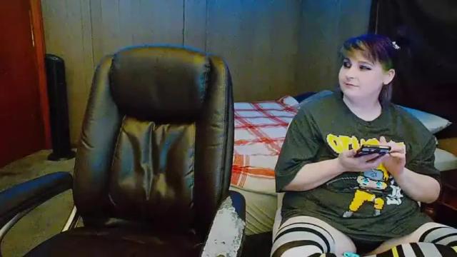 Image 2 of greensamiam Stream on Chaturbate on 16 months ago