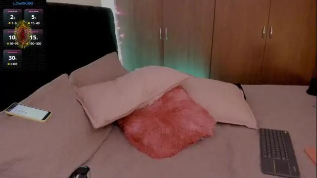 Image 11 of greenwine_gh Stream on Chaturbate on 8 days ago
