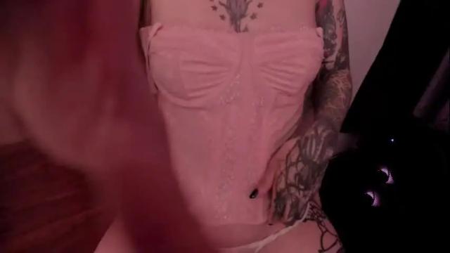 Image 11 of greenwine_gh Stream on Chaturbate on 4 months ago