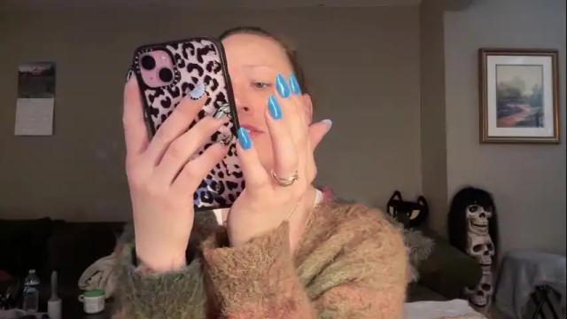 Image 3 of greenxxxqueen Stream on Chaturbate on 1 month ago