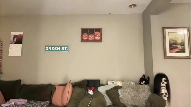 Thumbnail 1, greenxxxqueen's Stream at Chaturbate, 1 month ago