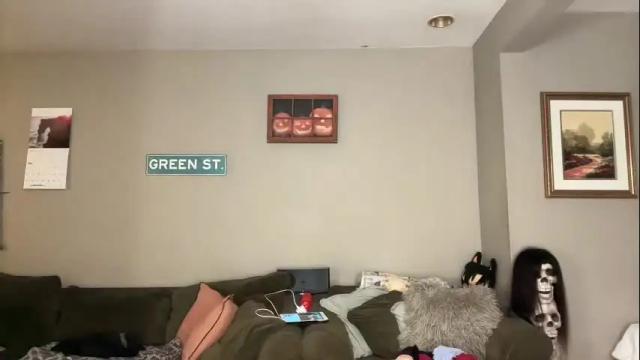 Image 3 of greenxxxqueen Stream on Chaturbate on 1 month ago