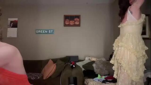 Image 8 of greenxxxqueen Stream on Chaturbate on 1 month ago