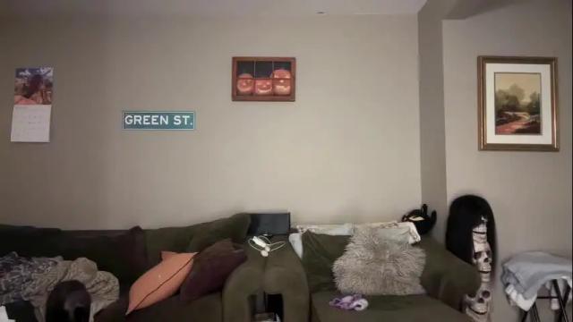 Image 2 of greenxxxqueen Stream on Chaturbate on 13 days ago