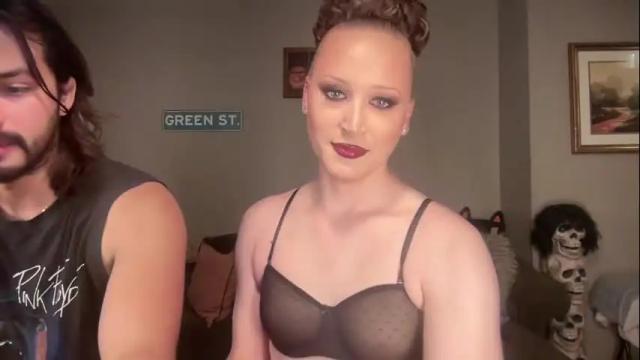 Image 3 of greenxxxqueen Stream on Chaturbate on 2 months ago