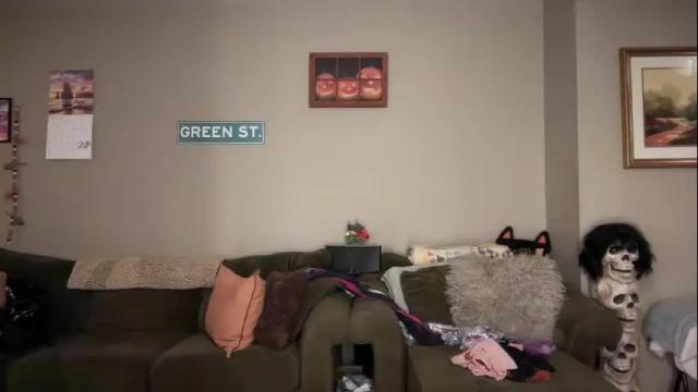 Image 4 of greenxxxqueen Stream on Chaturbate on 2 months ago