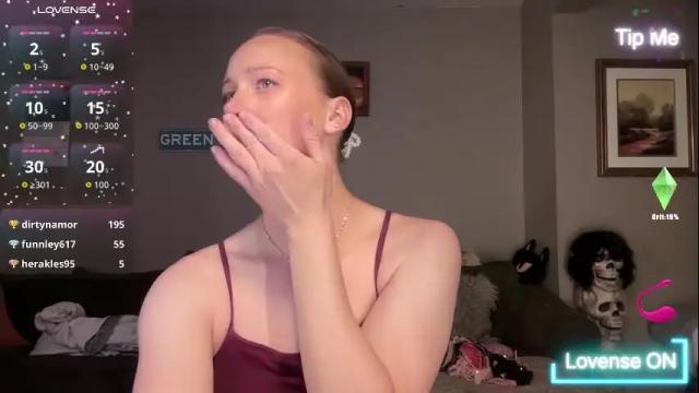 Thumbnail 1, greenxxxqueen's Stream at Chaturbate, 1 month ago