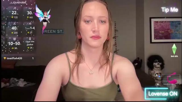 Image 4 of greenxxxqueen Stream on Chaturbate on 1 month ago