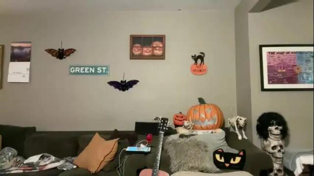 Image 3 of greenxxxqueen Stream on Chaturbate on 1 month ago