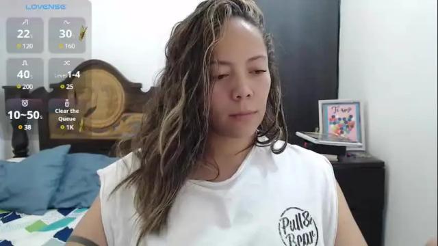 Image 2 of greicylondon Stream on Chaturbate on 1 month ago