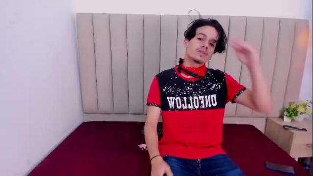 Image 4 of gremory_and_redlin69 Stream on Chaturbate on 3 months ago
