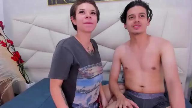 Image 11 of gremory_and_redlin69 Stream on Chaturbate on 2 months ago