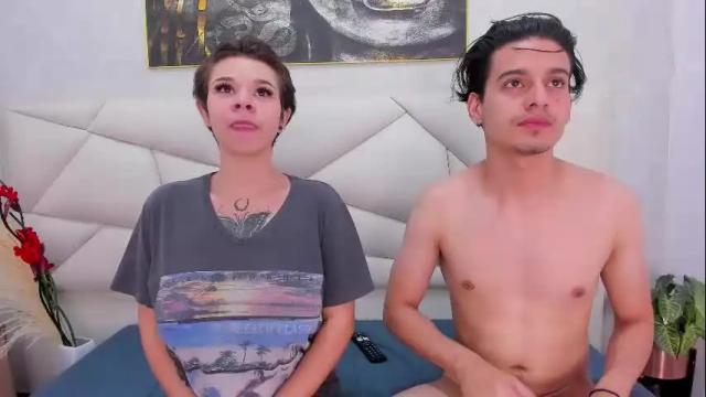 Image 2 of gremory_and_redlin69 Stream on Chaturbate on 2 months ago