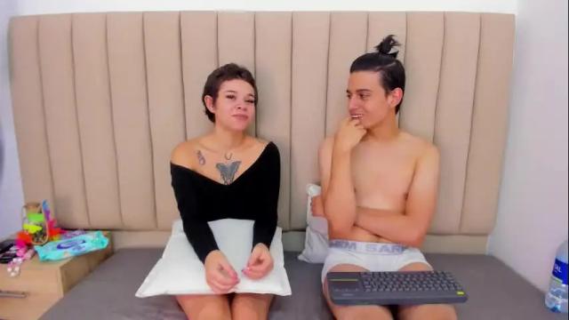 Image 7 of gremory_and_redlin69 Stream on Chaturbate on 2 months ago
