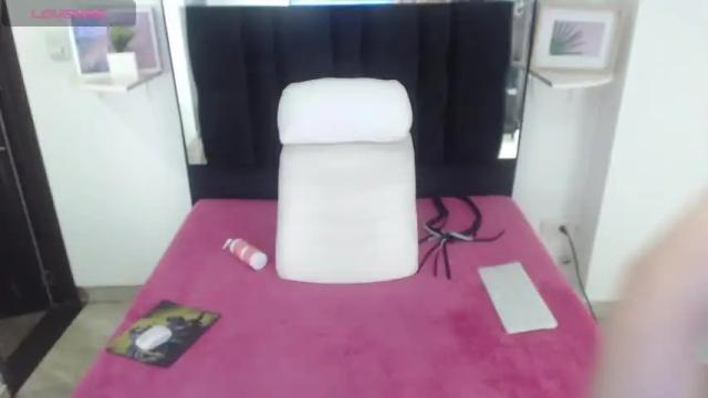 Thumbnail 1, greta_de_rosa's Stream at Chaturbate, 18 months ago