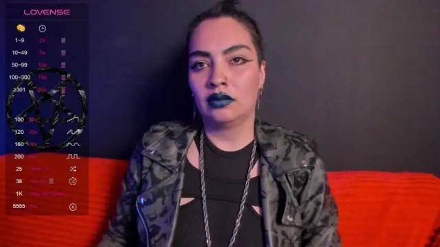 Image 11 of greta_metal_doll Stream on Chaturbate on 13 months ago