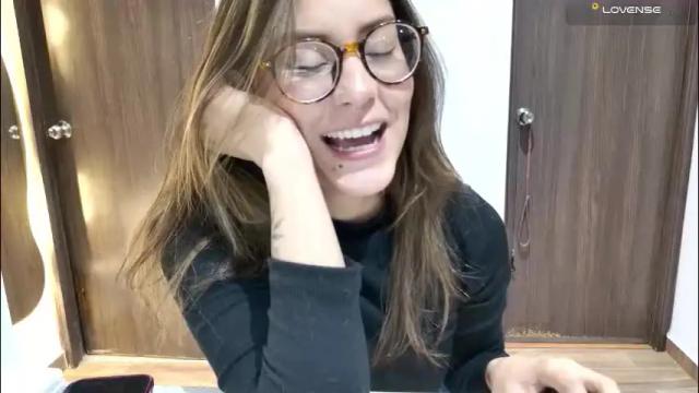 Image 12 of greta_miss Stream on Chaturbate on 16 days ago