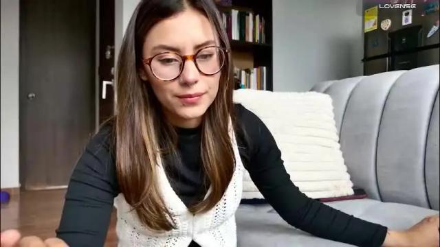 Image 6 of greta_miss Stream on Chaturbate on 1 month ago