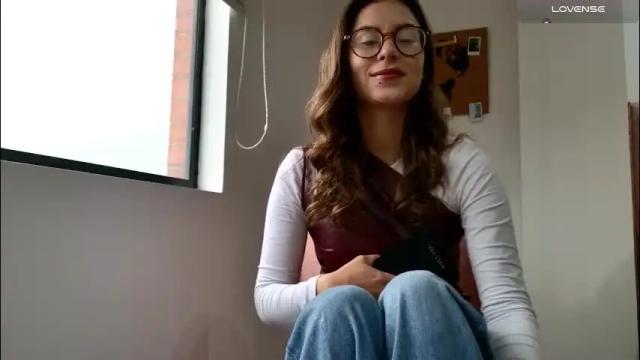 Image 4 of greta_miss Stream on Chaturbate on 1 month ago