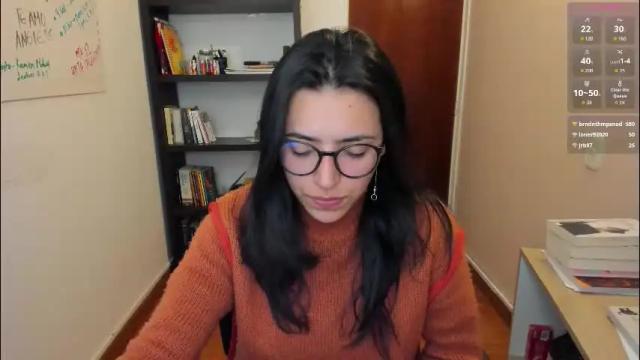 Image 12 of gretagat Stream on Chaturbate on 4 months ago