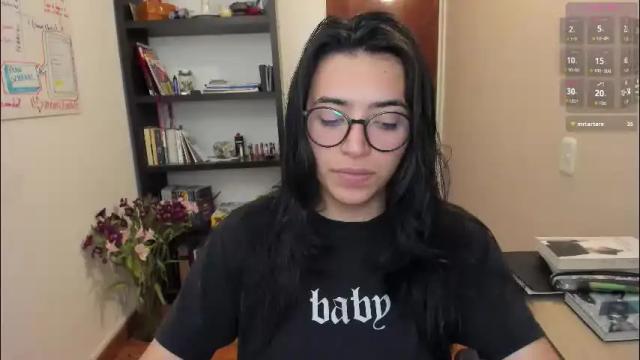 Image 2 of gretagat Stream on Chaturbate on 21 days ago