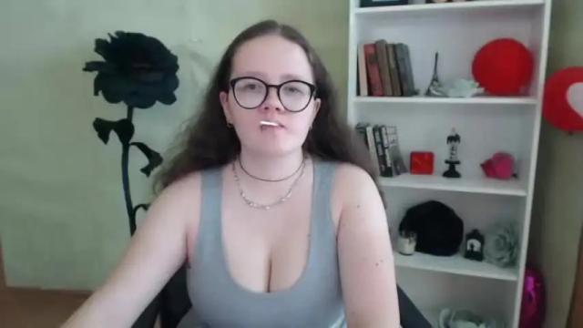 Image 6 of gretakiss Stream on Chaturbate on 13 months ago