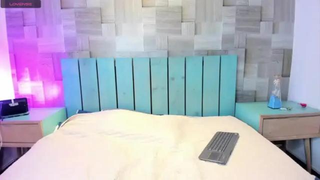 Image 8 of grettel_ramirez Stream on Chaturbate on 15 months ago
