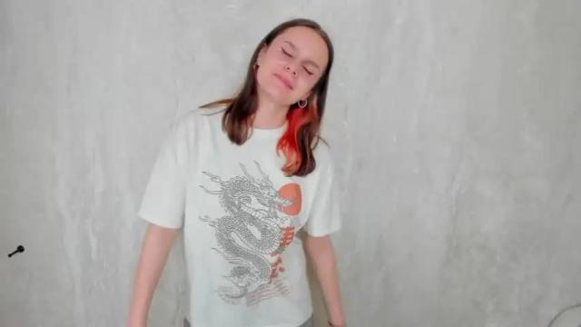 Image 6 of grey_melna Stream on Chaturbate on 19 months ago