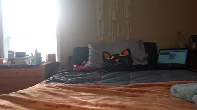 Image 4 of greyeyedbebe Stream on Chaturbate on 20 months ago