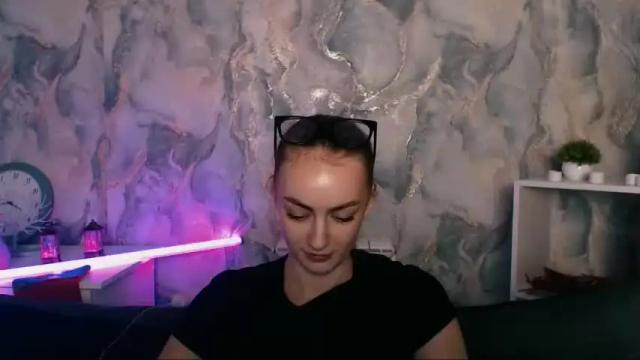 Image 8 of greymadison Stream on Chaturbate on 16 months ago