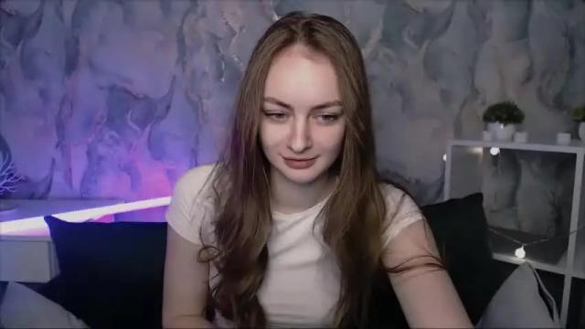 Image 8 of greymadison Stream on Chaturbate on 16 months ago