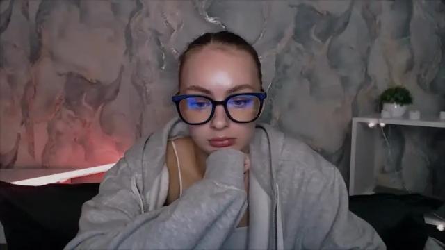 Image 11 of greymadison Stream on Chaturbate on 16 months ago
