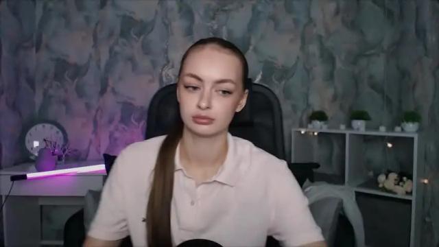 Image 4 of greymadison Stream on Chaturbate on 16 months ago