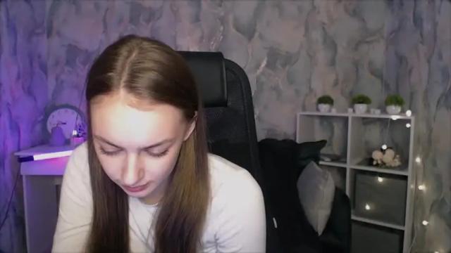 Image 7 of greymadison Stream on Chaturbate on 15 months ago
