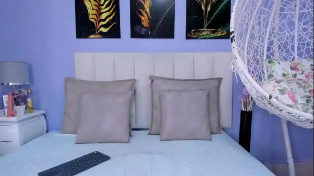 Image 2 of greymarii Stream on Chaturbate on 1 month ago
