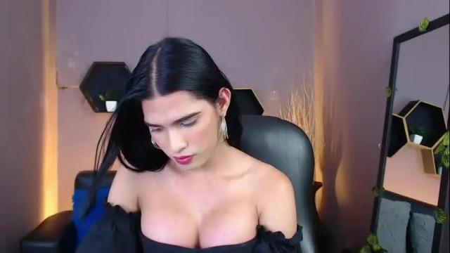 Image 4 of greys_ath Stream on Chaturbate on 1 month ago