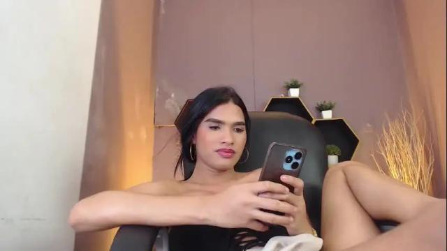 Image 11 of greys_ath Stream on Chaturbate on 3 days ago