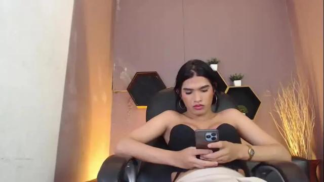 Image 12 of greys_ath Stream on Chaturbate on 3 days ago