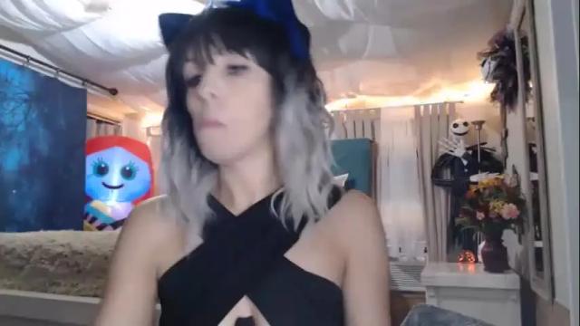 Image 6 of greywildflowerxx Stream on Chaturbate on 19 months ago