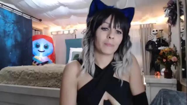 Image 7 of greywildflowerxx Stream on Chaturbate on 19 months ago