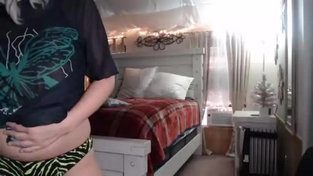 Image 4 of greywildflowerxx Stream on Chaturbate on 23 months ago