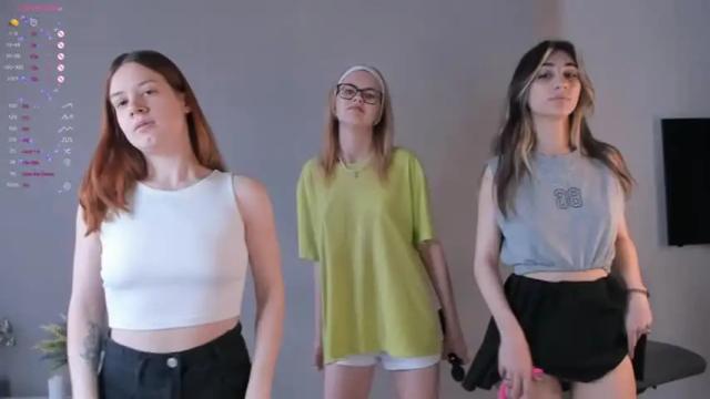Image 6 of grinjenn Stream on Chaturbate on 15 months ago